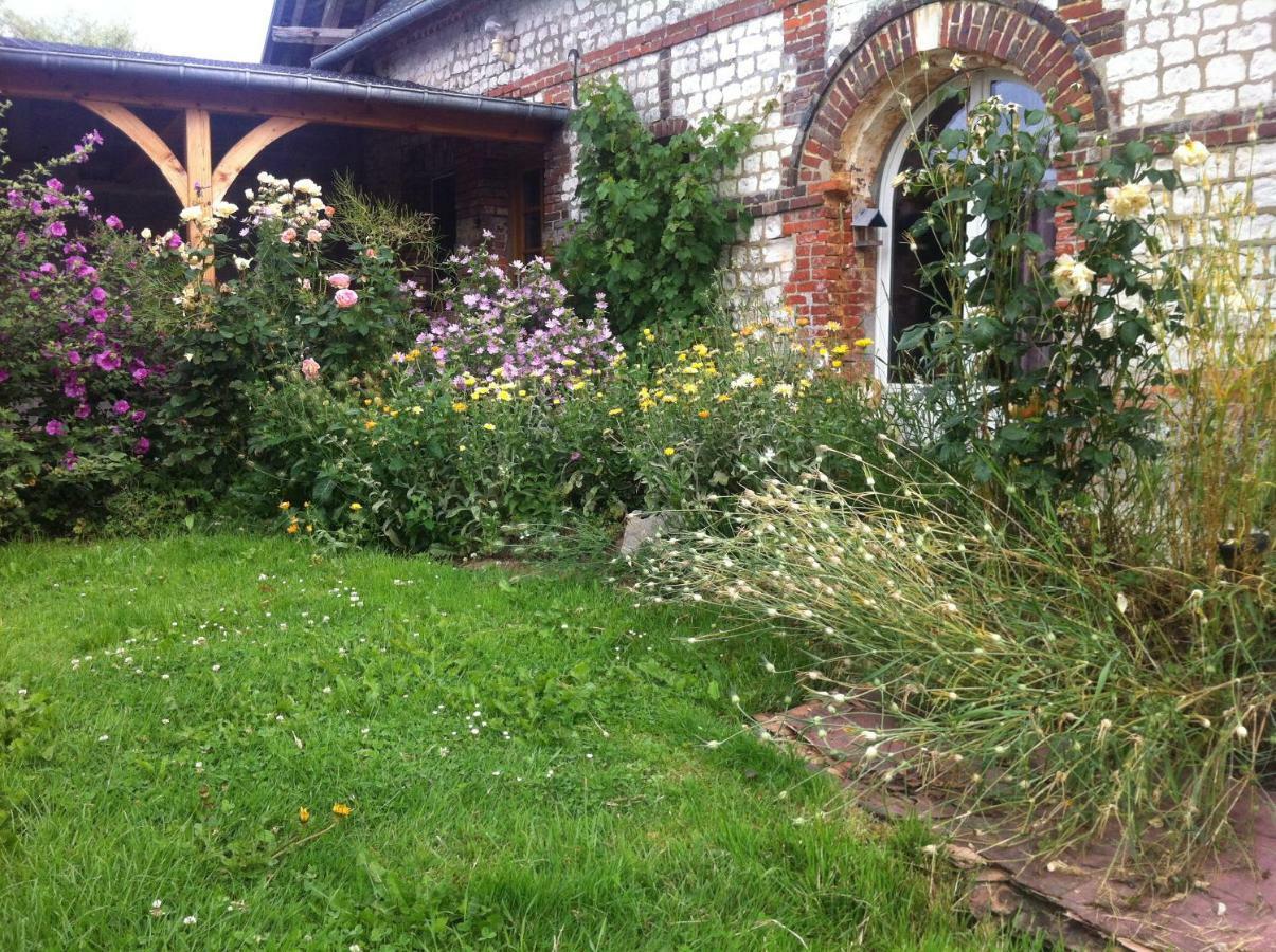 La Petite Maison arc-en-ciel La Feuillie  Exterior foto